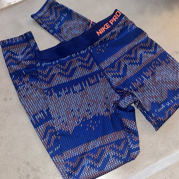 Women’s Nike leggings brand new - Picture 2 of 6